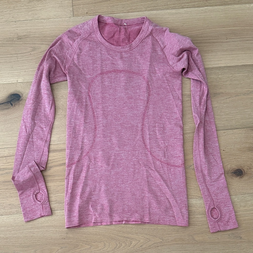 Lululemon run swiftly long sleeve top hip length